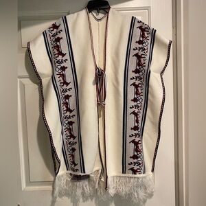 Horse & Buggy poncho sweater wrap one size